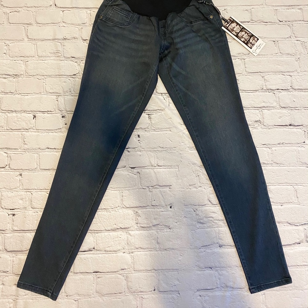 NWT JESSICA SIMPSON maternity jeans